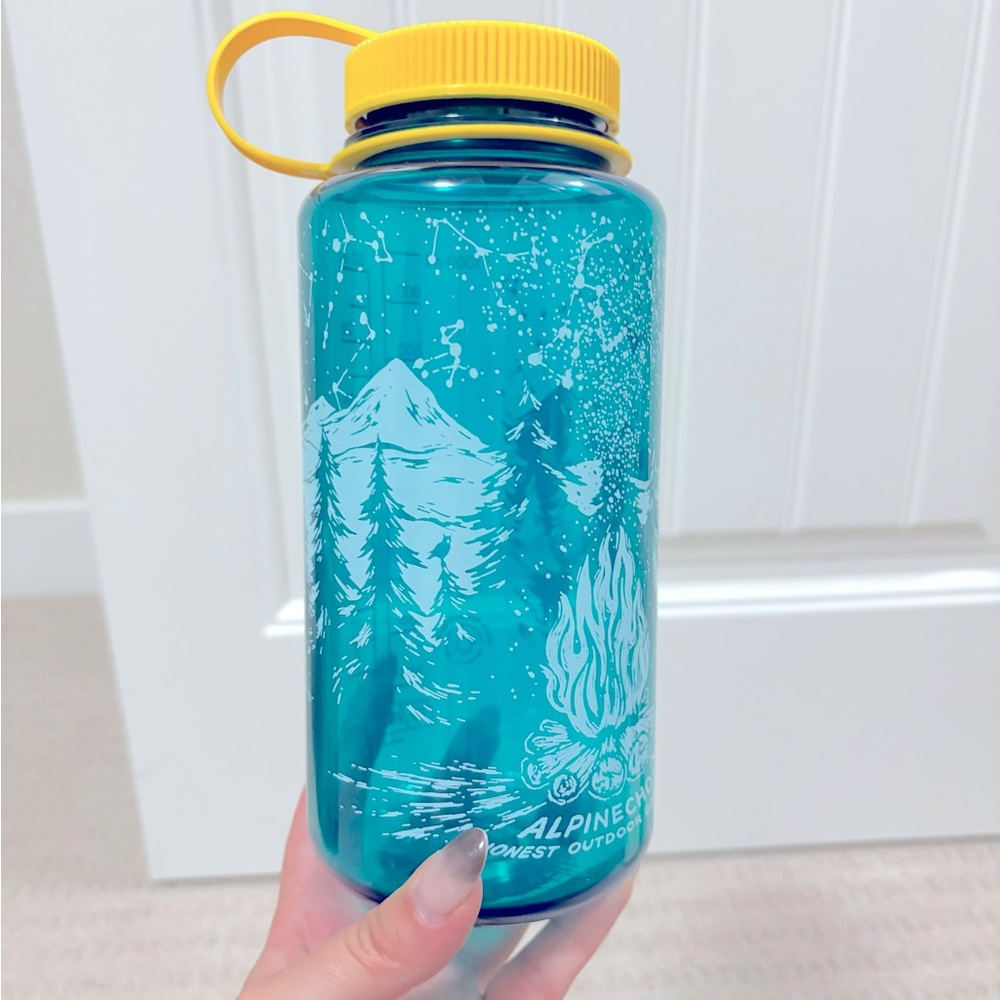 Nalgene Alpinecho Blue Starry Mountains Print Water Bottle Blue Nature Hiking